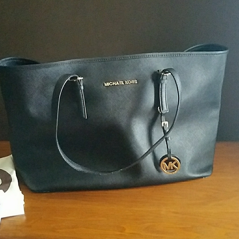 Michael Kors Tote